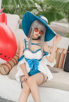 Arknights Skati 수영복 cos 웨이브 라이더 WR04 모모코 아오이 (12 사진)