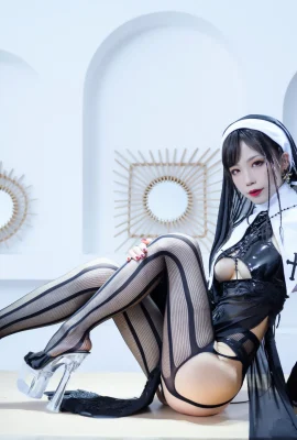 Shui Miao Aqua의 “Sexy Nun”은 아름다운 다리를 노출하고 사람들을 회개하게 만듭니다 (사진 42 장)