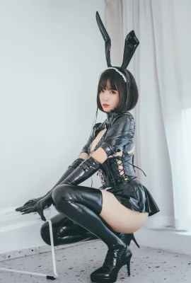 Xansoon Xuan Xiao 시니어 자매 – 토끼 소녀 하녀 Rabbit Girl Maid (52 사진)