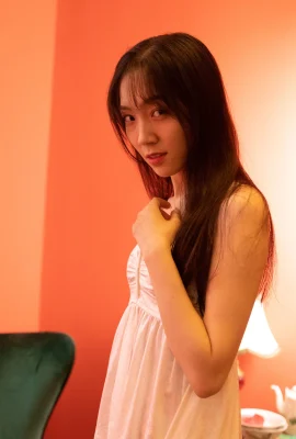 Xiaojiuguo 모델 대규모 인체 개인 사진 (311 사진)