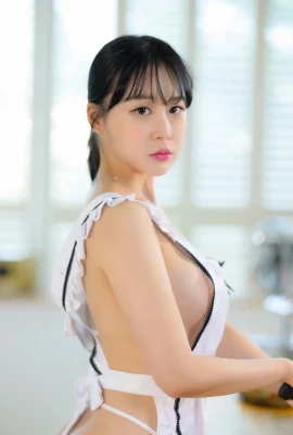둥근 가슴 공을 가진 (Byeol) …. 그림은 매우 흥미 롭습니다 (39 장의 사진)