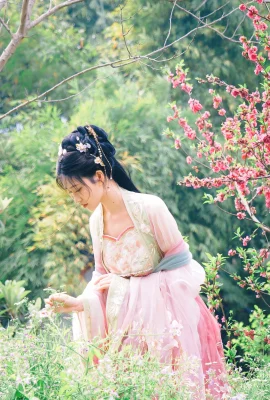 매년 – 아이탕 시안 (84 장의 사진)