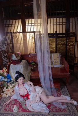 매년 – Guanghan Palace (80 장의 사진)