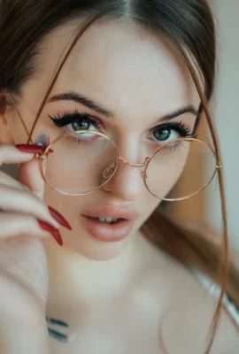【자살 소녀 girls 2025 년 5 월 28 일 – Katy Milligan – 나의 놀라운 모습 【59p】