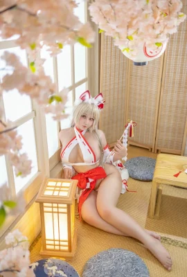 Kaneko_ka Meow – Fox Witch (43 장의 사진)