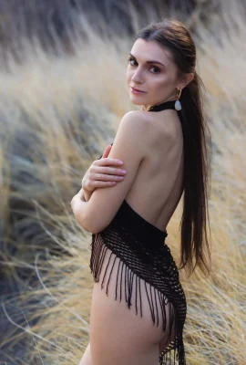 Monika May – Wild Allure (109 장의 사진)